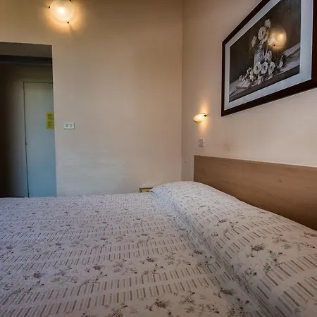 Otel Florenz Finale Ligure