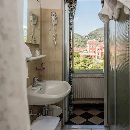 Florenz Finale Ligure