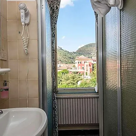 Florenz 2* Finale Ligure