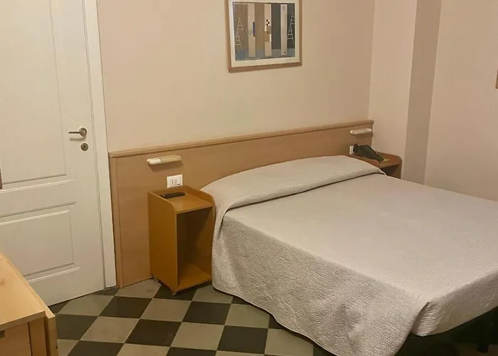 Отель Florenz Финале Лигуре