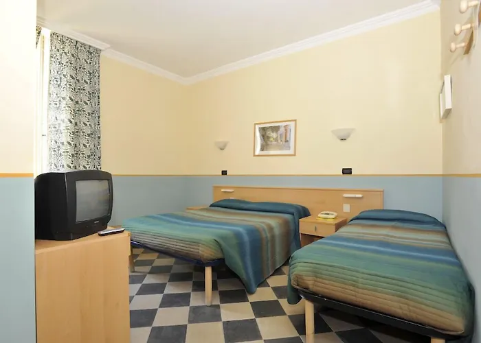 Florenz Отель 2*